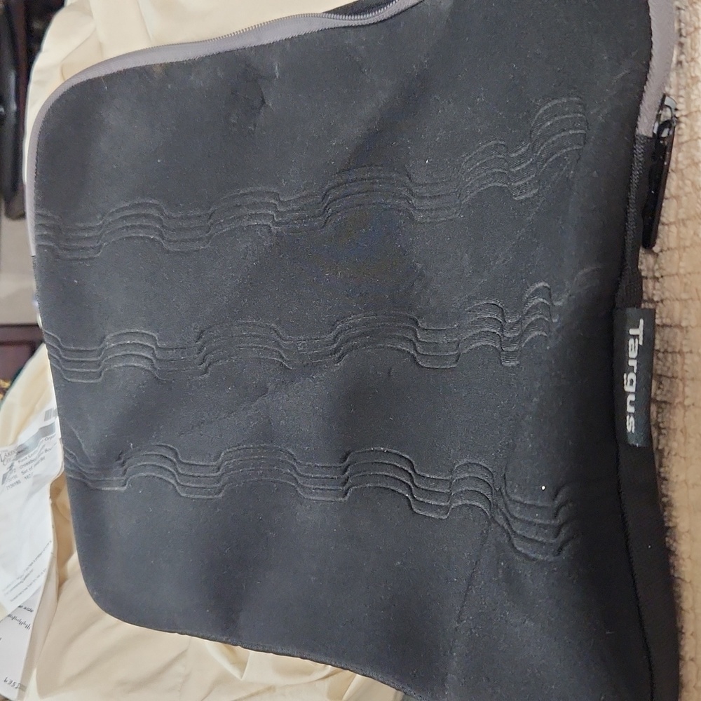 LAPTOP BAG - Picture 2 of 6